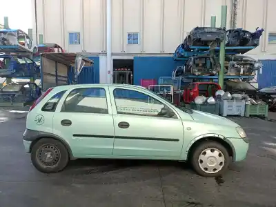 Scrapping Vehicle opel corsa c 1.2 16v cat (z 12 xe / lw4) of the year 2001 powered z12xe
