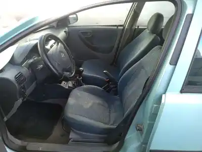 Scrapping Vehicle opel corsa c 1.2 16v cat (z 12 xe / lw4) of the year 2001 powered z12xe