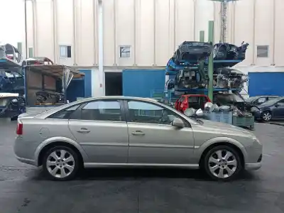 Veicolo di demolizione opel vectra c (z02) 3.0 cdti (f69) dell'anno 2006 alimentato z30dt