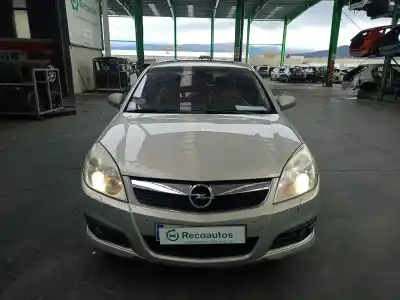 Veicolo di demolizione opel vectra c (z02) 3.0 cdti (f69) dell'anno 2006 alimentato z30dt