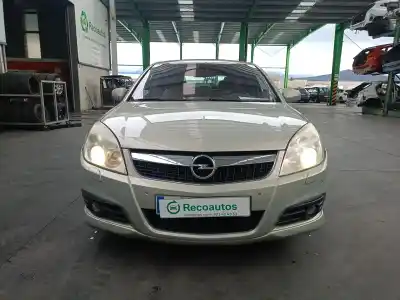 Veicolo di demolizione opel vectra c (z02) 3.0 cdti (f69) dell'anno 2006 alimentato z30dt