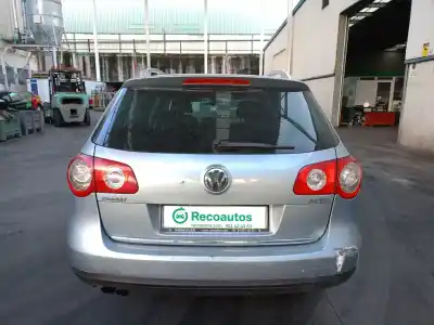 Veículo de Sucata volkswagen passat b6 variant (3c5) 2.0 tdi do ano 2007 alimentado bmr