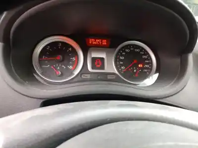 Здавання транспортного засобу renault clio iii 1.5 dci diesel cat року 2008 потужний k9kt766