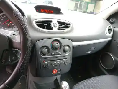 Здавання транспортного засобу renault clio iii 1.5 dci diesel cat року 2008 потужний k9kt766