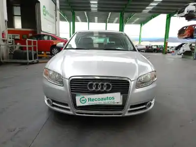 Здавання транспортного засобу audi a4 berlina (8ec) 2.0 tdi року 2005 потужний blb