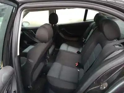 Veículo de Sucata seat leon (1m1) 1.9 tdi do ano 2004 alimentado asv