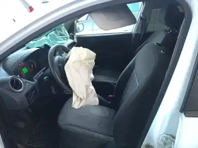 Veículo de Sucata ford fiesta (cbk) 1.3 cat do ano 2008 alimentado a9ja