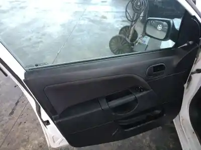 Veículo de Sucata ford fiesta (cbk) 1.3 cat do ano 2008 alimentado a9ja