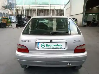 Veículo de Sucata citroen saxo 1.5 diesel do ano 2001 alimentado vjx