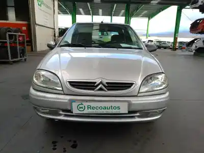 Veículo de Sucata citroen saxo 1.5 diesel do ano 2001 alimentado vjx