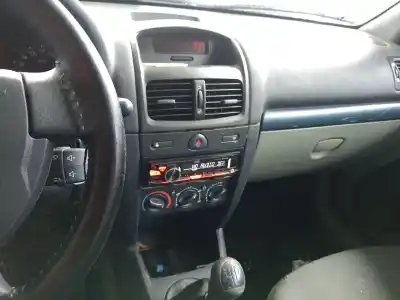 Утилизация автомобиля renault clio ii fase ii (b/cb0) 1.5 dci diesel 65 cv / 48 kw года 2004 питание k9ka704