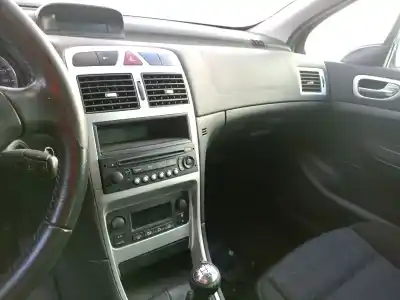 Scrapping Vehicle peugeot 307 break / sw (s1) 1.6 hdi of the year 2005 powered 9hz