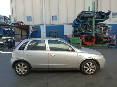Sloopvoertuig opel corsa 3 c 1.3 cdti 70ch manual van het jaar 2006 aangedreven z13dt
