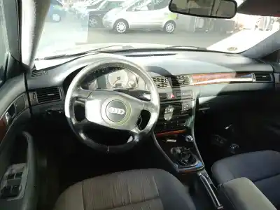 Scrapping Vehicle audi a6 berlina (4b2) 2.5 v6 24v tdi of the year 2001 powered akn