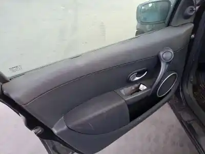 Veículo de Sucata renault clio iii 1.5 dci diesel do ano 2006 alimentado k9km768