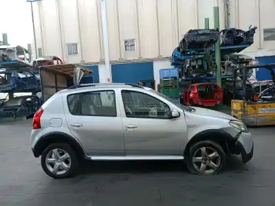 Scrapping Vehicle dacia sandero 1.6 mpi 85 (bs03) of the year 2012 powered k7ma800