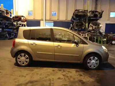 Veículo de Sucata renault modus / grand modus (f/jp0_) 1.6 (jp03, jp0b, jp0u, jp0y, jp1g) do ano 2009 alimentado k4mc801