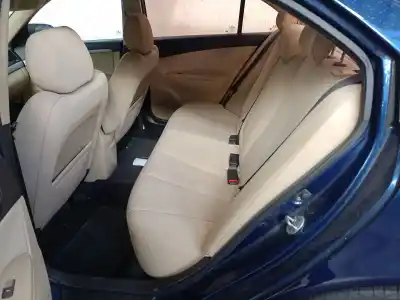 Veicolo di demolizione hyundai sonata v (nf) 2.0 crdi dell'anno 2009 alimentato d4ea