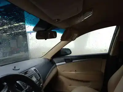 Veicolo di demolizione hyundai sonata v (nf) 2.0 crdi dell'anno 2009 alimentato d4ea