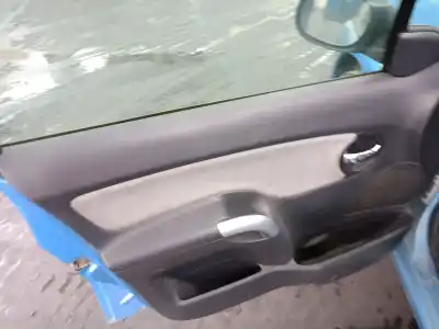 Veicolo di demolizione citroen c3 1.4 hdi exclusive dell'anno 2004 alimentato 8hx