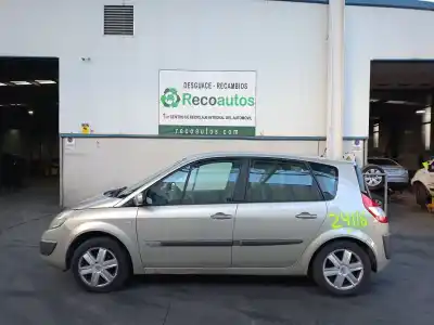 Veicolo di demolizione renault scénic ii (jm0/1_) 1.6 16v (jm1r) dell'anno 2006 alimentato k4md812