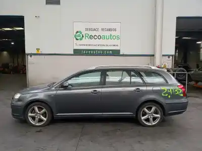 Здавання транспортного засобу TOYOTA AVENSIS (_T25_)  року 2006 потужний 2AD