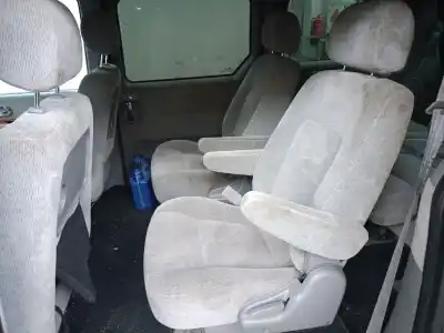 Здавання транспортного засобу kia carnival ii (gq) 2.9 crdi року 2006 потужний 