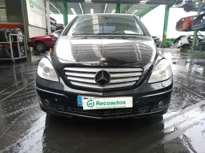 Здавання транспортного засобу mercedes-benz clase b (w245) 2.0 cdi cat року 2006 потужний 