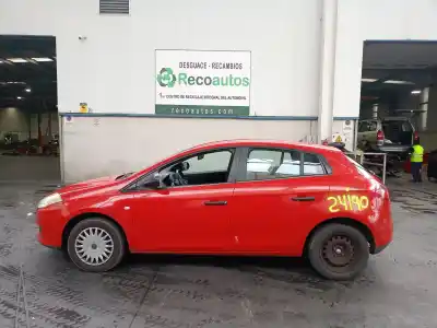 Veicolo di demolizione FIAT BRAVO II (198_) 1.4 (198AXA1B) dell'anno 2009 alimentato 192B2000