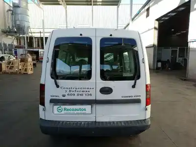 Veículo de Sucata opel combo tour 1.3 cdti 16v do ano 2005 alimentado z13dt