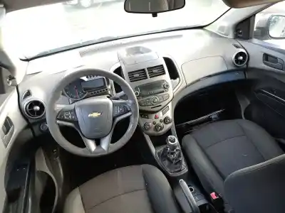 Véhicule à la ferraille chevrolet aveo 1.2 cat de l'année 2012 alimenté a12xer