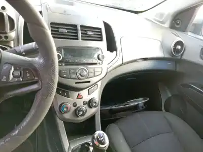 Véhicule à la ferraille chevrolet aveo 1.2 cat de l'année 2012 alimenté a12xer