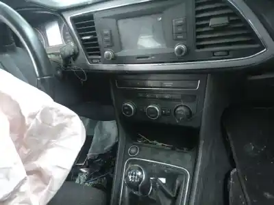 Veículo de Sucata seat leon st (5f8) fr do ano 2019 alimentado dhfa