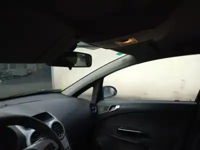 Scrapping Vehicle opel corsa d 1.2 cat (a 12 xer / ldc) of the year 2010 powered a12xer