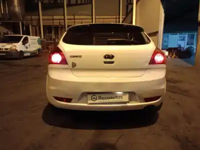 Scrapping Vehicle kia cee'd fastback (ed) 1.4 of the year 2011 powered d4fa