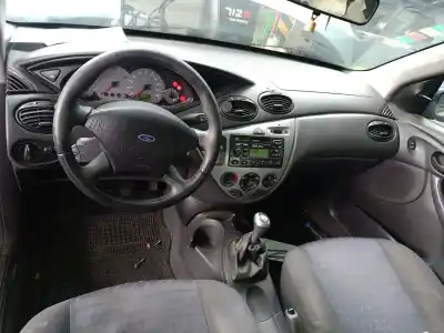 Veículo de Sucata ford focus berlina (cak) 1.6 16v cat do ano 1999 alimentado fyda