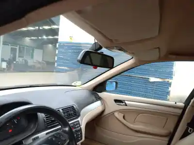 Veicolo di demolizione bmw serie 3 berlina (e46) 318i dell'anno 2003 alimentato n42b20a