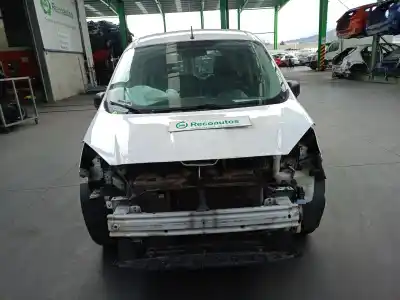 Veículo de Sucata ford transit courier b460 furgoneta/monovolumen 1.5 tdci do ano 2014 alimentado ugcb