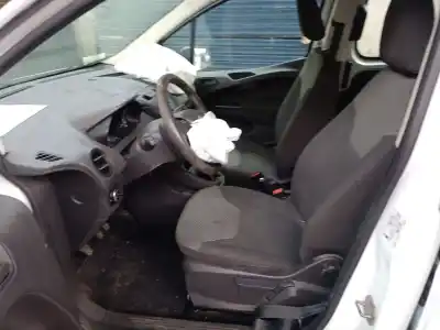 Veículo de Sucata ford transit courier b460 furgoneta/monovolumen 1.5 tdci do ano 2014 alimentado ugcb