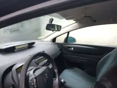 Veículo de Sucata citroen c4 coupe lx do ano 2006 alimentado 9hx