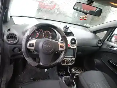 Veículo de Sucata opel corsa d 1.3 16v cdti do ano 2008 alimentado z13dtj