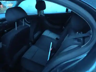 Scrapping Vehicle seat leon (1m1) 1.6 16 v of the year 2001 powered azd