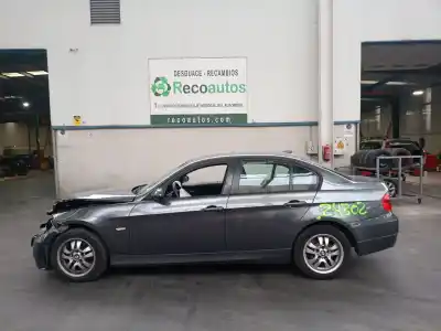 Veículo de Sucata bmw serie 3 berlina (e90) 320d do ano 2007 alimentado 204d4