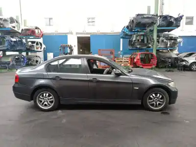 Veículo de Sucata bmw serie 3 berlina (e90) 320d do ano 2007 alimentado 204d4