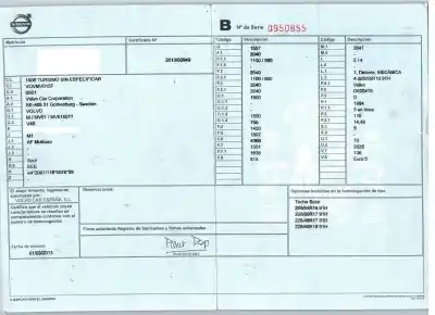 Vehicul casat volvo v40 fastback (525) d3 al anului 2013 alimentat d5204t6