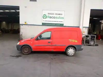 Sloopvoertuig OPEL COMBO  van het jaar 2004 aangedreven Y17DTL
