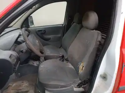 Sloopvoertuig opel combo 1.7 16v di cat (y 17 dtl / lk8) van het jaar 2004 aangedreven y17dtl