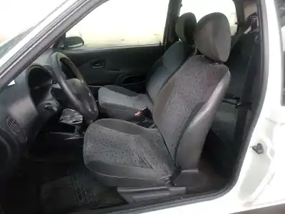 Sloopvoertuig citroen saxo 1.5 diesel van het jaar 2002 aangedreven vjx