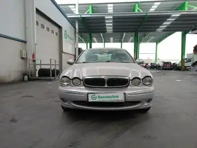 Sloopvoertuig jaguar x-type i (x400) 2.5 v6 a las 4 ruedas van het jaar 2002 aangedreven xb