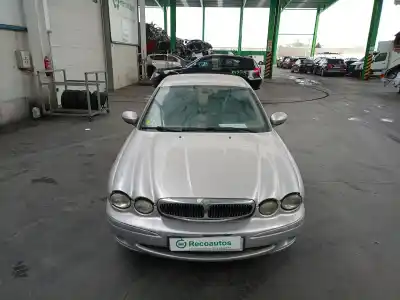 Sloopvoertuig jaguar x-type i (x400) 2.5 v6 a las 4 ruedas van het jaar 2002 aangedreven xb